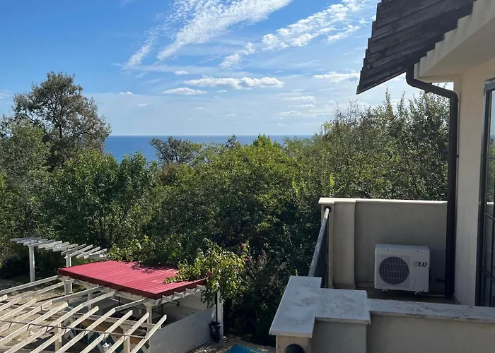 Eco Cliff Апартамент Обзор